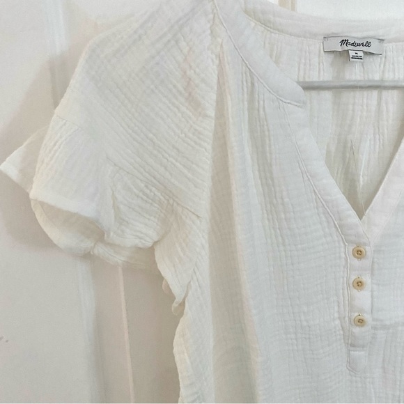 Madewell Lightspun Ruffle-Sleeve Henley Top - Picture 4 of 7